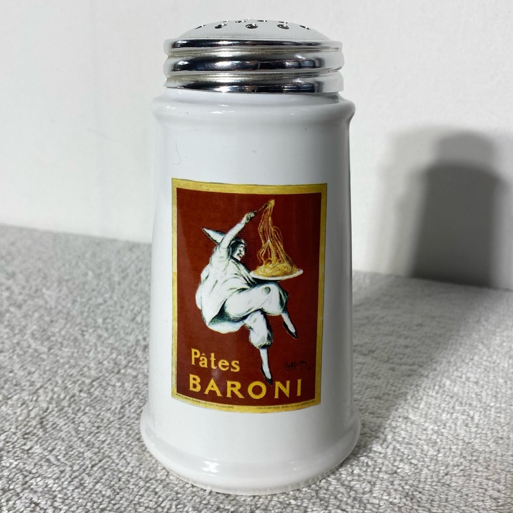 Pâtes Baroni Ceramic Parmesan Cheese Shaker